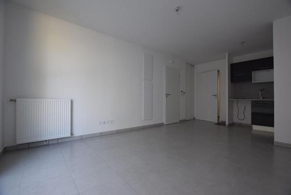 Appartement Toulouse Montaudran 1 pièce 26 m2, avec parking