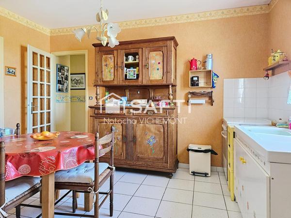 Charmante maison de plain pied avec jardin et garage!