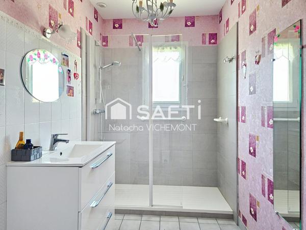 Charmante maison de plain pied avec jardin et garage!