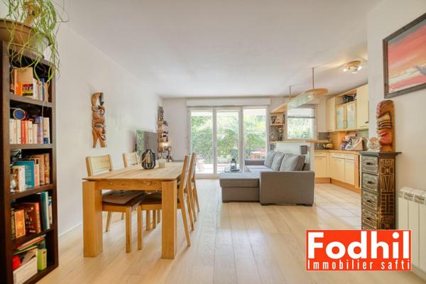 Appartement 3 pièces de 60 m ²- jardin de 30m²avec un parking et une cave.