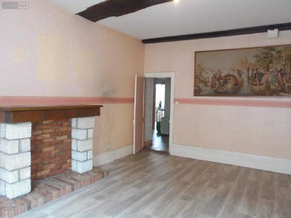 Local commercial à vendre à Beaugency dans le Loiret (45190), ref : 091/1506