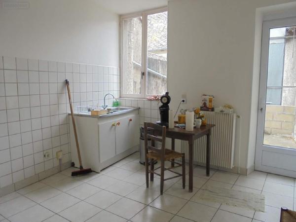 Local commercial à vendre à Beaugency dans le Loiret (45190), ref : 091/1506