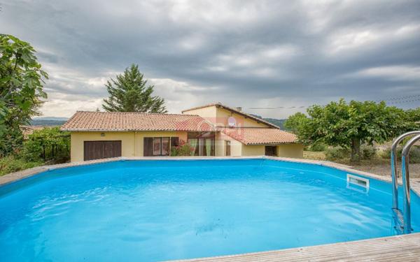 Maison à vendre    4 pièces •  Villeneuve-de-Berg