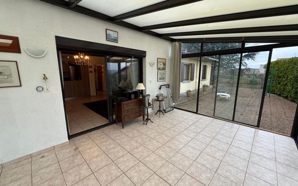 Maison à vendre    4 pièces •  Villeneuve-de-Berg