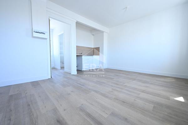 A Vendre - Ensemble immobilier 4 T2 + 1 commerce 141 m² - Berck plage