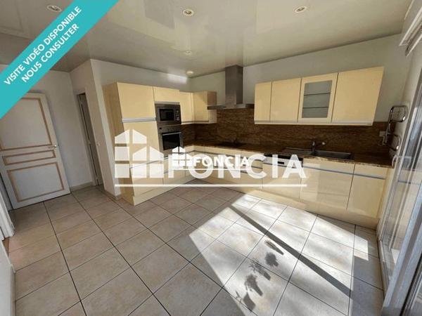 Location Appartement 5 pièces 143 m² - 51 53 BOULEVARD BERANGER Tours 37000