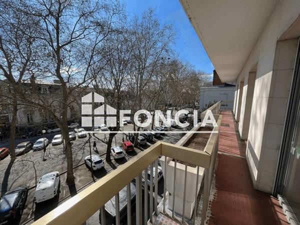 Location Appartement 5 pièces 143 m² - 51 53 BOULEVARD BERANGER Tours 37000
