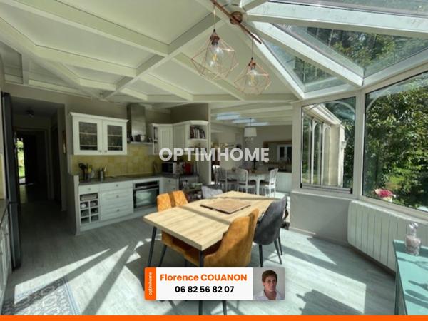 CYR SOUS DOURDAN. Belle Maison de 167 M² avec 3/4 chambres...Dépendances et un beau Jardin de 1385 M² clos et arboré.