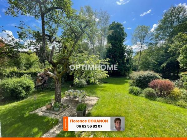 CYR SOUS DOURDAN. Belle Maison de 167 M² avec 3/4 chambres...Dépendances et un beau Jardin de 1385 M² clos et arboré.