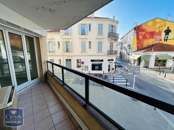 Appartement à louer 2 pièces 48.69m²