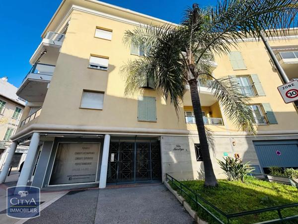 Appartement à louer 2 pièces 48.69m²