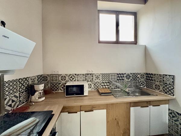 Studio de 26.21m² Place des Carmes en Intra-Muros Avignon