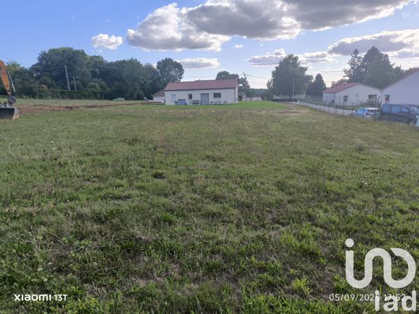 Terrain à vendre 1 267 m² Saint-Jouvent