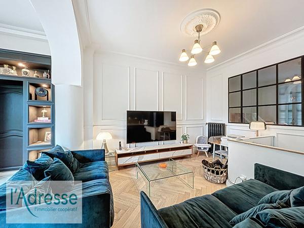 À VENDRE en EXCLUSIVITE - Superbe Duplex Entièrement Rénové à Juan-les-Pins - Proche Plages & Au Calme