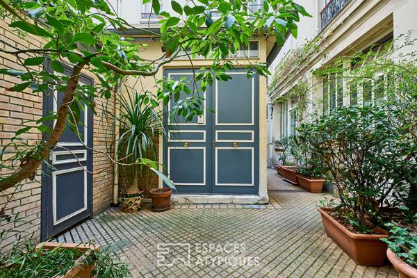 Loft avec verrière zénithale proche Square Montholon et Marché Cadet