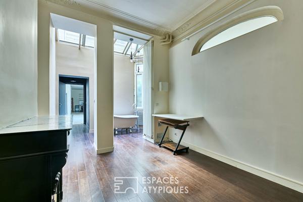 Loft avec verrière zénithale proche Square Montholon et Marché Cadet