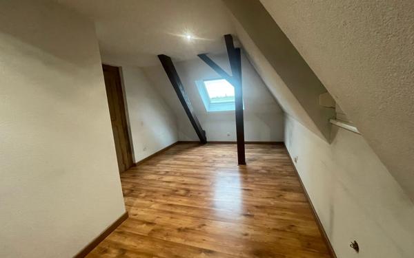 Maison à vendre    6 pièces •  La Walck