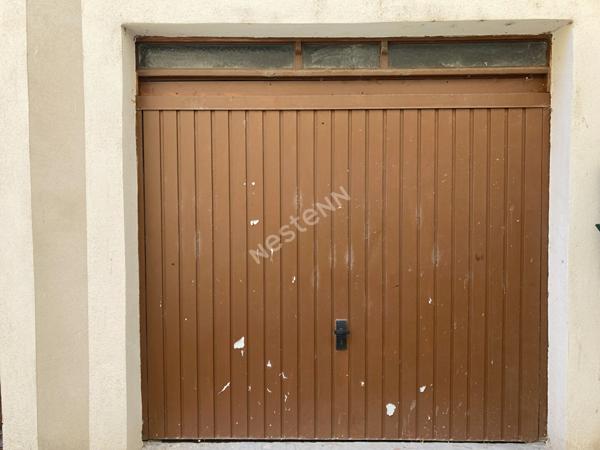 A LOUER - Garage MONTELIMAR