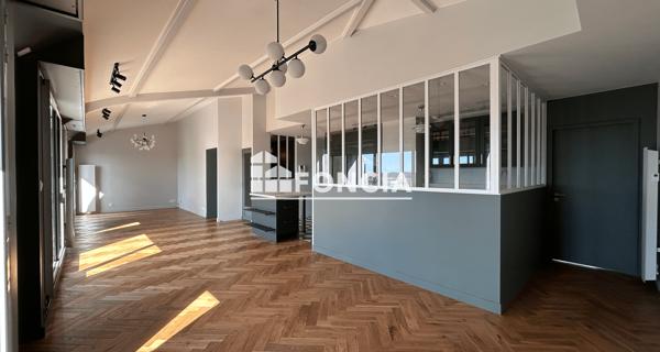 Location Appartement 3 pièces 119.8 m² - La Roche-sur-yon 85000