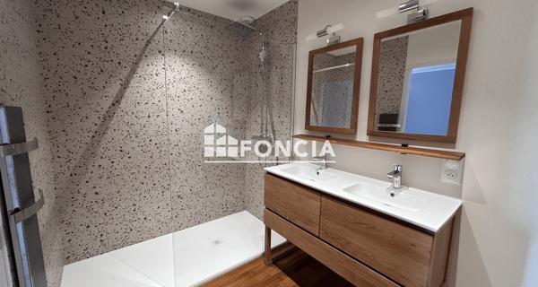 Location Appartement 3 pièces 119.8 m² - La Roche-sur-yon 85000
