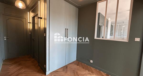 Location Appartement 3 pièces 119.8 m² - La Roche-sur-yon 85000