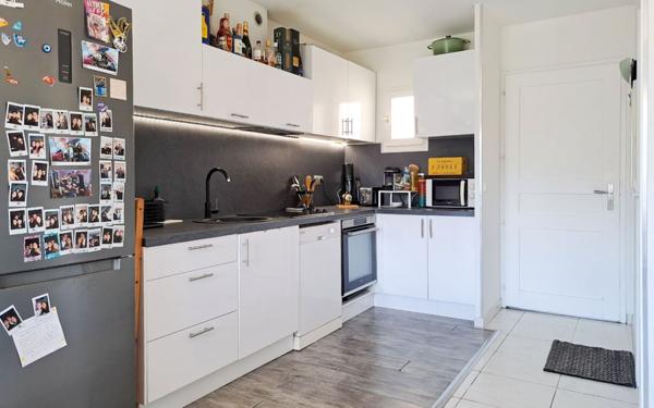 Appartement à vendre    3 pièces • 51,24 m2 Golfe Juan - Vallauris