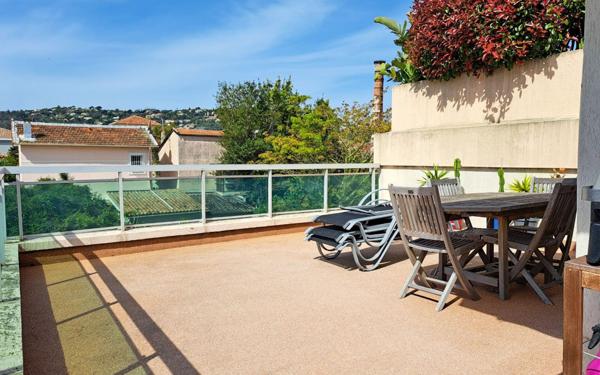 Appartement à vendre    3 pièces • 51,24 m2 Golfe Juan - Vallauris