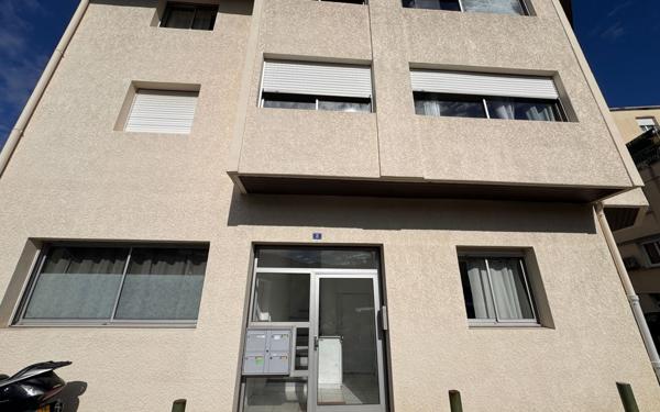 Appartement à vendre    2 pièces •  Dax