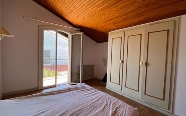 Maison à louer    5 pièces •  Saint-Estève