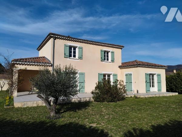 DANS QUARTIER CALME !!!