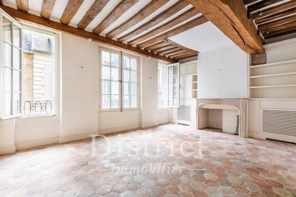 # Appartement – 42m² – Paris 4ème