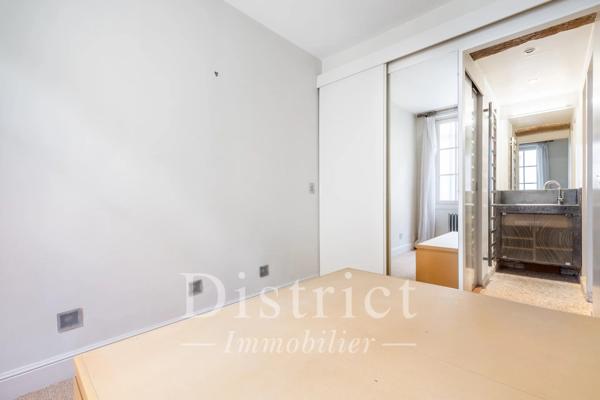 # Appartement – 42m² – Paris 4ème