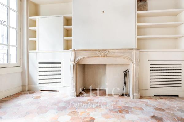 # Appartement – 42m² – Paris 4ème