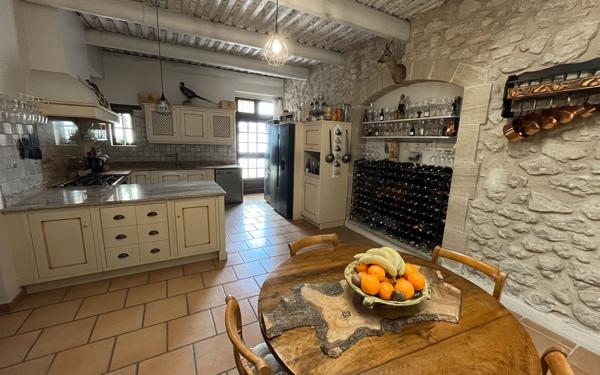 Maison à vendre    4 pièces •  L'Isle-sur-la-Sorgue