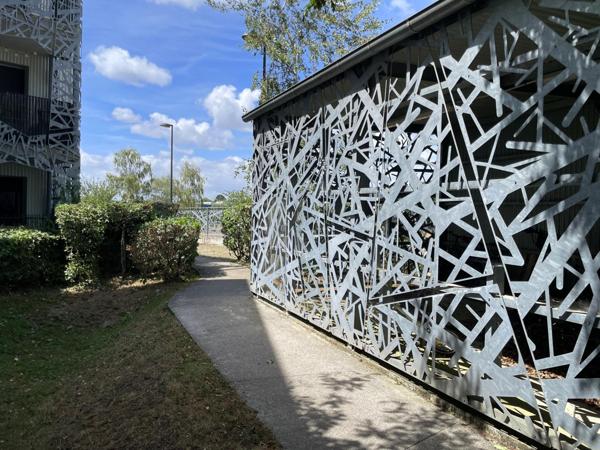 Appartement T2 lumineux avec balcon et parking – Résidence Escapade (2015)