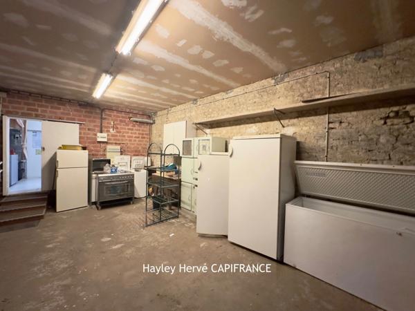 RARE À BAYEUX CENTRE – Grande maison familiale avec jardin plein sud, atelier indépendant et fort potentiel - BAYEUX (14)