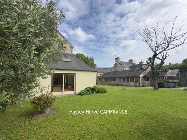 RARE À BAYEUX CENTRE – Grande maison familiale avec jardin plein sud, atelier indépendant et fort potentiel - BAYEUX (14)
