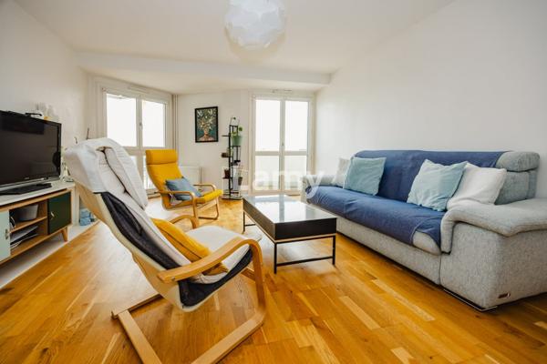 Appartement + annexe + parking