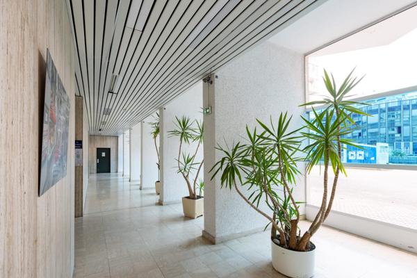 Appartement + annexe + parking