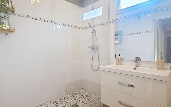 Appartement à vendre    4 pièces • 81,50 m2 Vichy