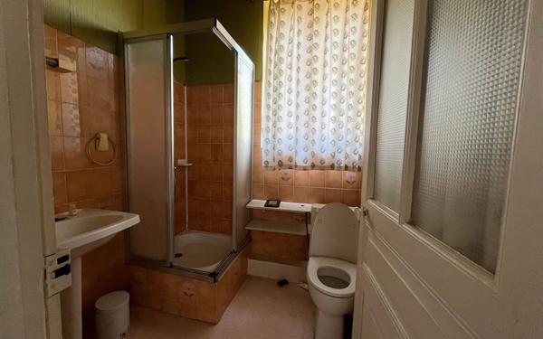 Maison à vendre    7 pièces • 134,80 m2 Carhaix-Plouguer