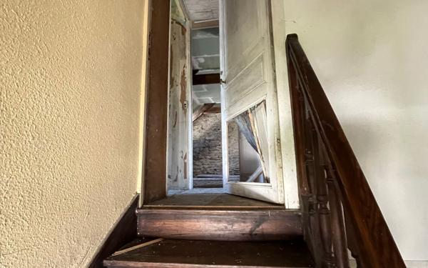 Maison à vendre    7 pièces • 134,80 m2 Carhaix-Plouguer