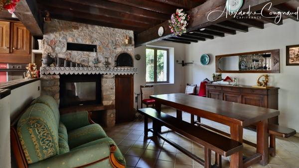 Hameau des Bastouls — Arfons (81) — Maison en pierre 82 m², 3 chambres, insert — Montagne Noire