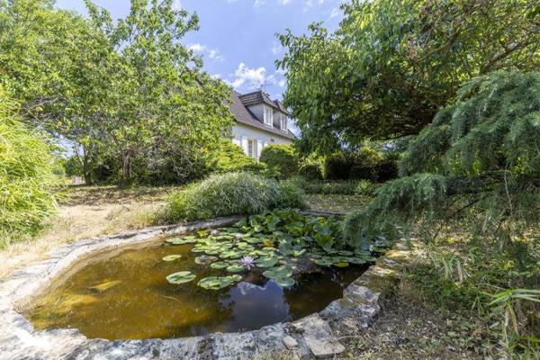 Maison 174 990 € Néris-les-Bains 8 p 145 m² DPE D