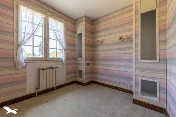 Maison 174 990 € Néris-les-Bains 8 p 145 m² DPE D