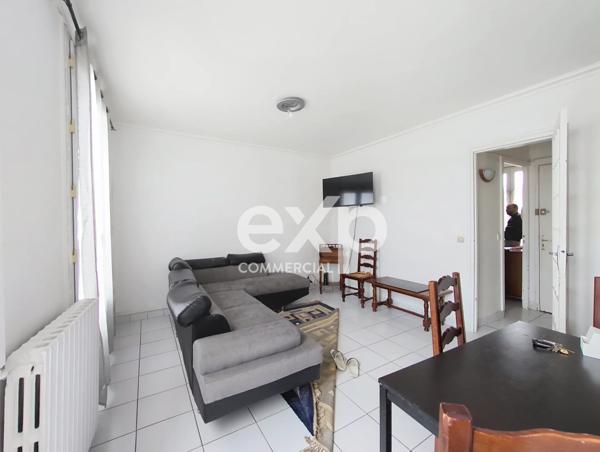 A VENDRE ENSEMBLE IMMOBILIER