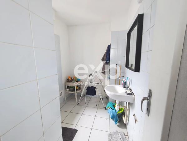 A VENDRE ENSEMBLE IMMOBILIER