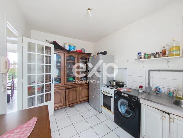 A VENDRE ENSEMBLE IMMOBILIER