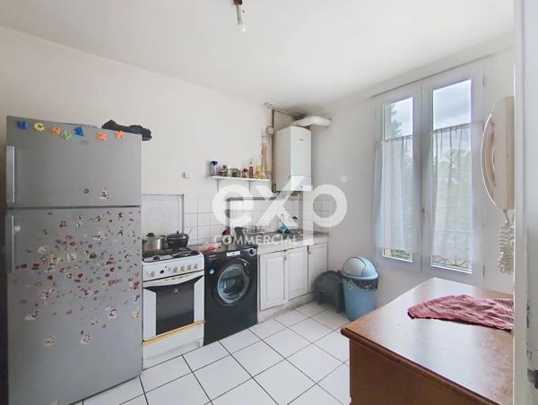 A VENDRE ENSEMBLE IMMOBILIER