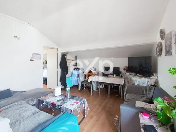 A VENDRE ENSEMBLE IMMOBILIER